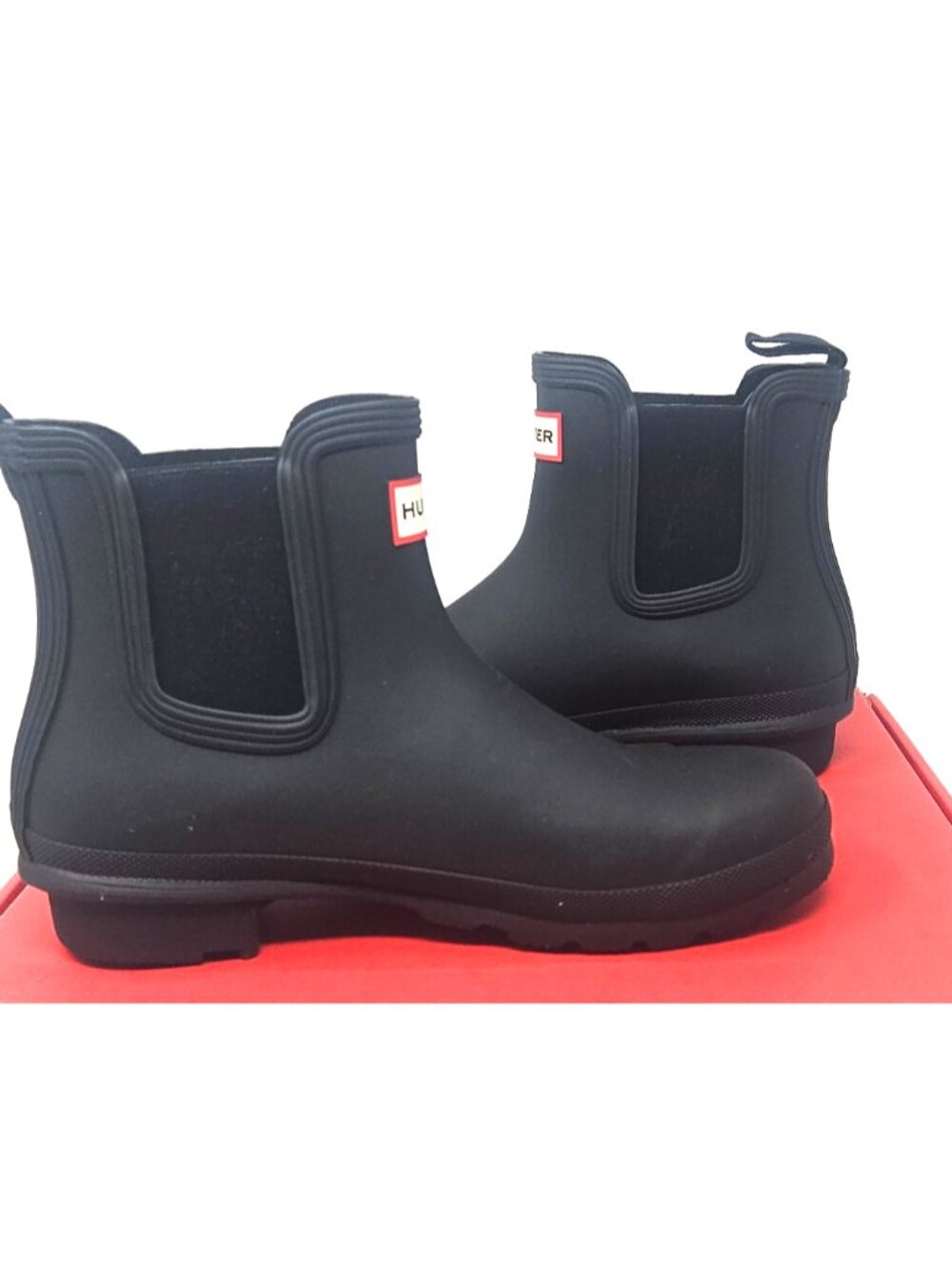 Hunter Women's Original Chelsea Waterproof Rain Boot (Black) WFS2078RMA Size 7